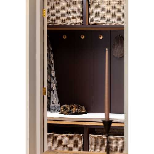 Another couple of views of our recently completed utility / boot room.
📷 Rob Crawshaw
#interiordesignilkley #interiordesignyorkshire #functionalandbeautiful #realhomes #beautifulhomes #oldandnew #bootroominspiration #hitchcockspiersdesign #liftingthelid