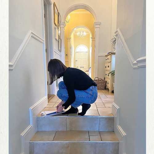 Here's Laura at the start of a project sketching layouts, meticulously measuring angles, dimensions and heights. If you're considering starting a project and would like to know how we could help, please drop us a DM. We cover everything from a quick consultancy, right through to a full-turnkey service, where you don't even need to leave the house. Particularly appealing on a rainy Monday afternoon ☔
#interiordesignsitesurvey #interiordesignconsultancy #rainraingoaway #hitchcockspiersdesign #lifitingthelid